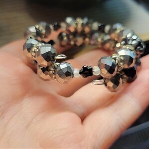 Handmade Faceted Silver Hematite & Black Star White Seed Bead Bracelet (Vintage)